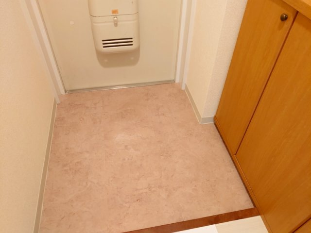 ヴェール曽根の玄関