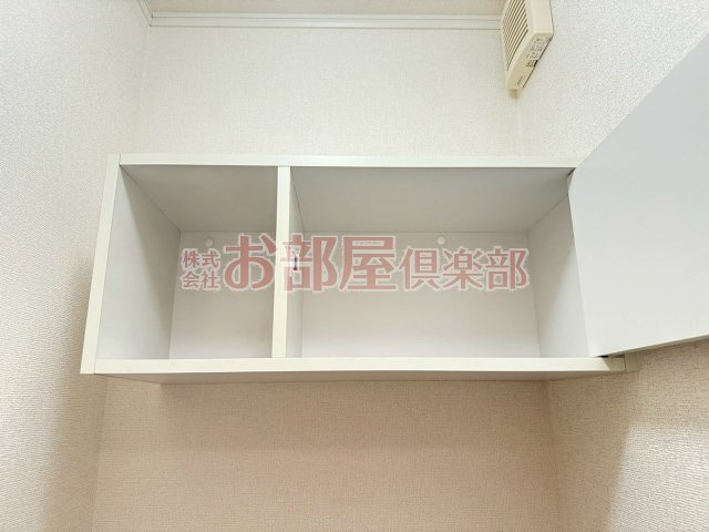 ラミアカーメラ　ウーノの収納