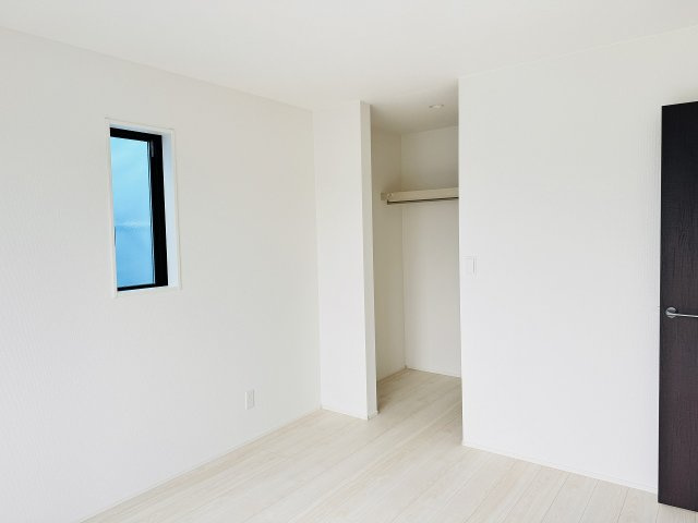 八王子市　石川町　新築一戸建て　７期の収納|～大容量収納可能なウォークインクローゼット～