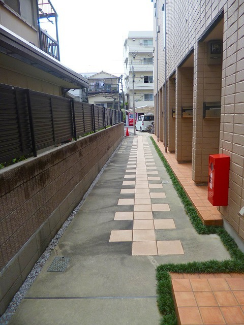 The Hillsのロビー