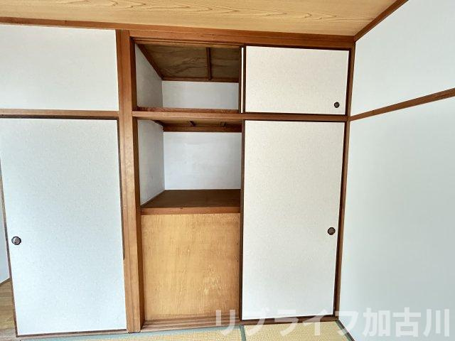 美乃利戸建ての収納