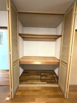 巴町神田戸建の収納
