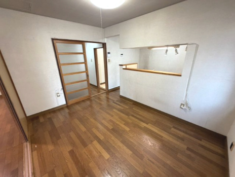 巴町神田戸建の内装