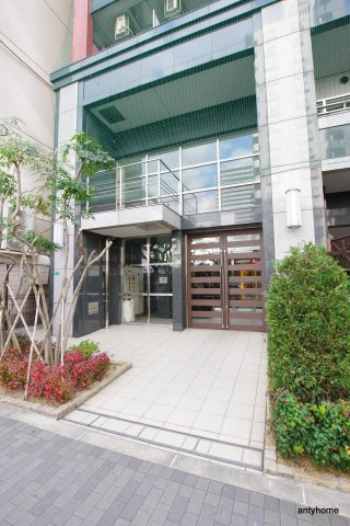 エステムコート新大阪6エキスプレイス　仲介手数料無料のエントランス