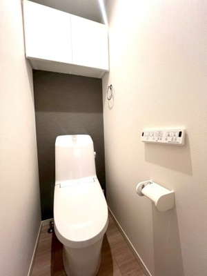 【トイレ】 | 高槻市安岡寺町5丁目 | ■ウォシュレット付き■トイレが2箇所あり便利です。