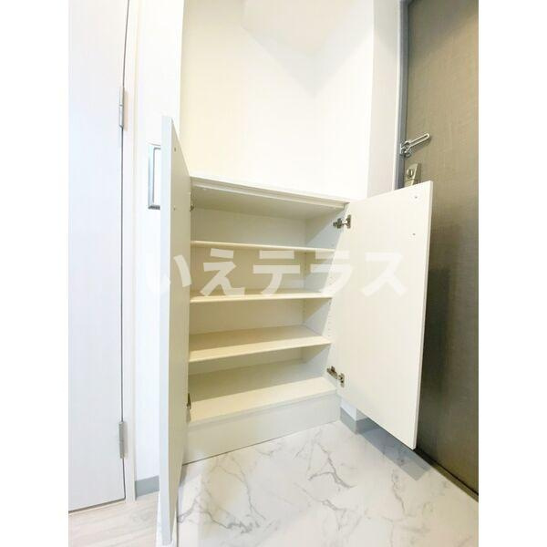 クレストタップ神戸湊町ブランの収納