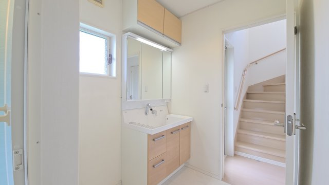 【洗面所】 | 藤沢市宮原 中古戸建 全1棟