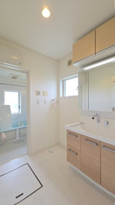 【洗面所】 | 藤沢市宮原 中古戸建 全1棟
