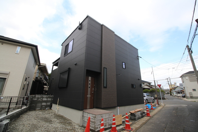 サンラプロ下富野Ⅳ C棟の外観