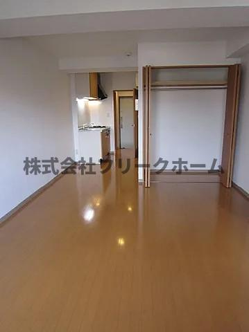 武蔵野市吉祥寺南町５丁目の賃貸マンションの居間・リビング