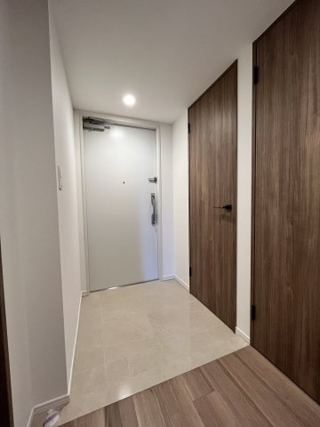 シンプルで使いやすい玄関です