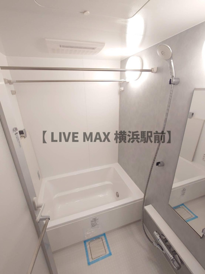 【浴室】ドゥーエ横濱鶴見