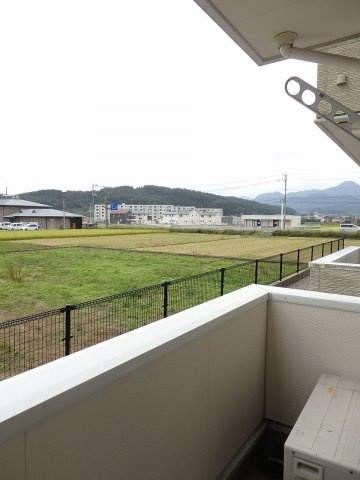 メゾン　ソレイユ　Ⅰのバルコニー|お洗濯にも便利なバルコニー付き
