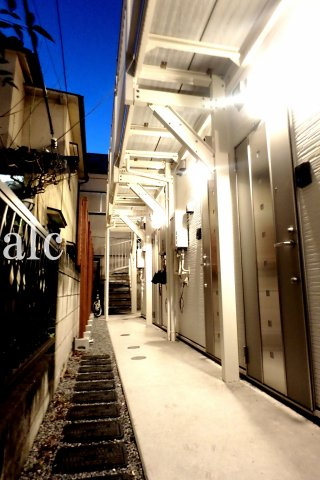 中野区中央４丁目のアパートのその他共用部分|廊下部分
