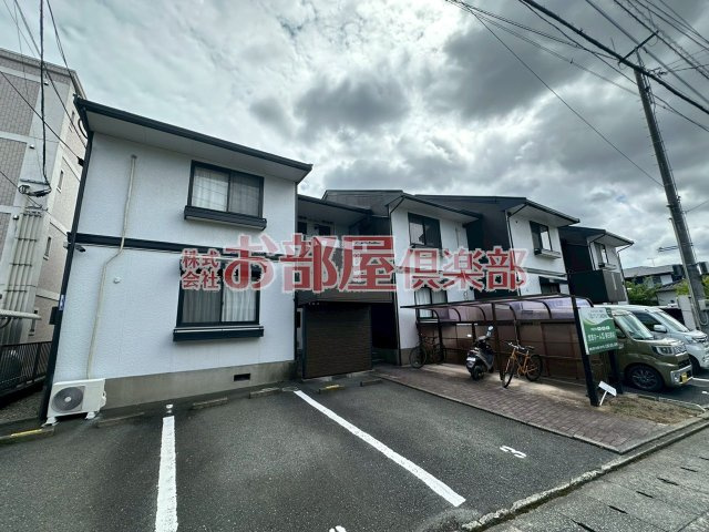 セジュール久留米インターAの駐車場|駐車場があるので、車を買う予定の方も安心です