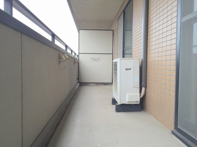 エスペランサ六甲道のバルコニー