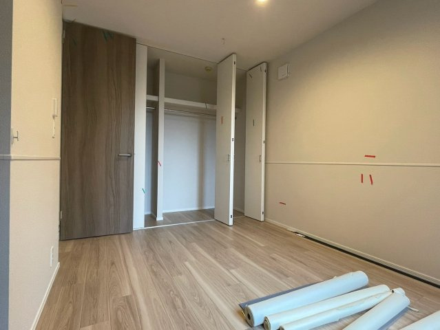 プラテリアコート市川の洋室|★洋室／施工中★