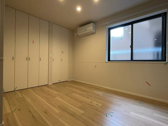 プラテリアコート市川の寝室|★洋室／施工中★