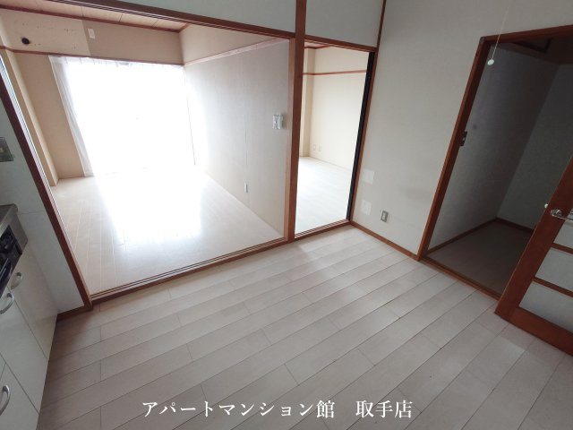 イーストヒルズユウキの居間・リビング