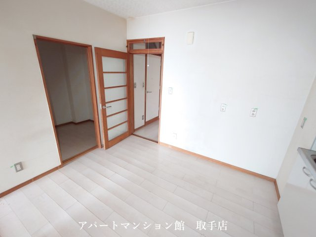 イーストヒルズユウキの居間・リビング
