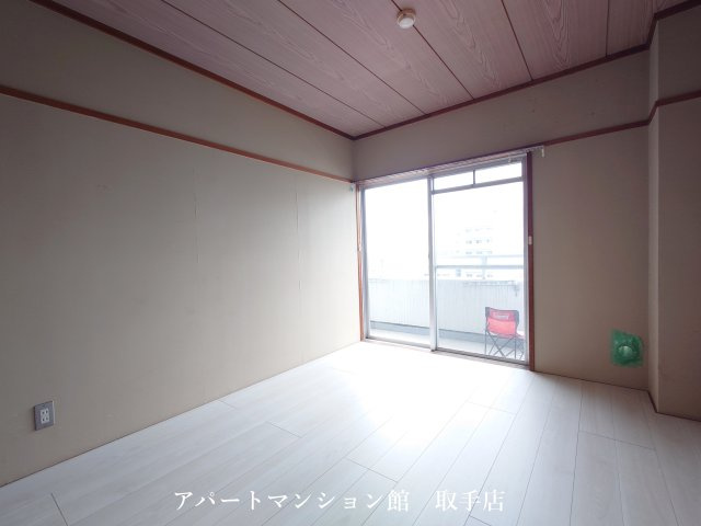 イーストヒルズユウキの居間・リビング
