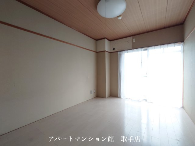 イーストヒルズユウキの居間・リビング