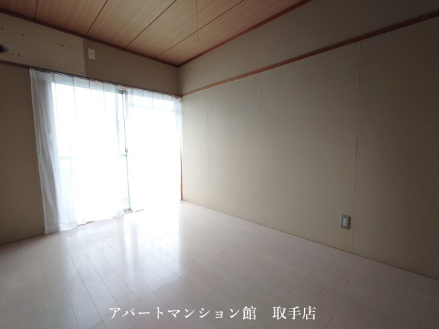 イーストヒルズユウキの居間・リビング