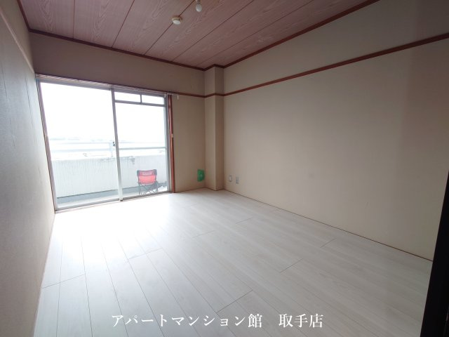 イーストヒルズユウキの居間・リビング