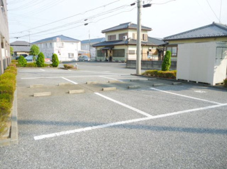 【駐車場】 | グランセレッソ弐番館 | 駐車場