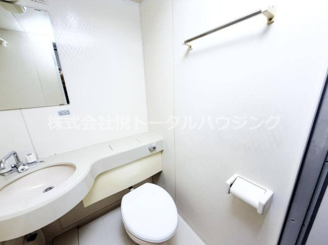 中野田口ビルのトイレ