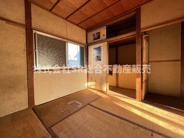 本町中古テラスハウスの和室|畳の表替えのご希望があればご相談ください！