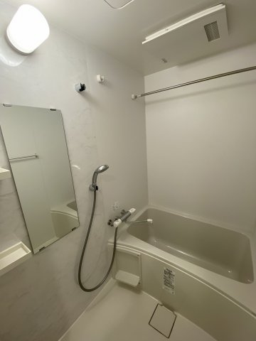 【浴室】アドバンス上町台シュタット 