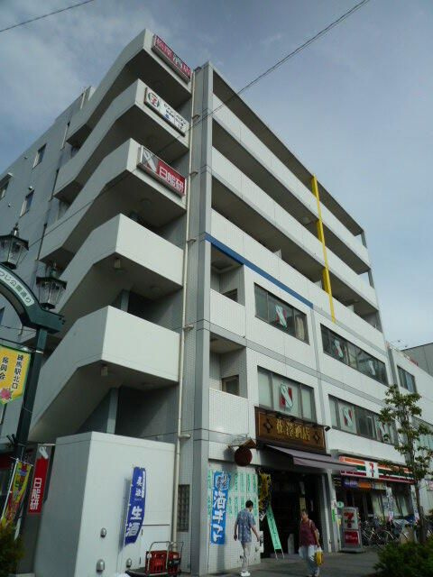 アザレ・ドールの外観