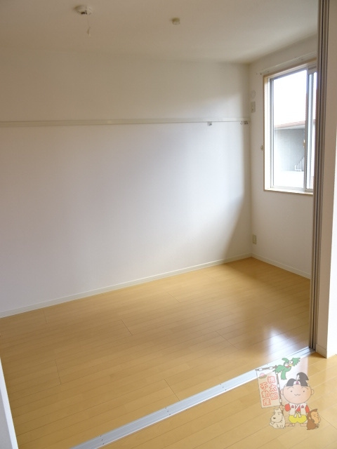 プリムヴェール弐番館の洋室