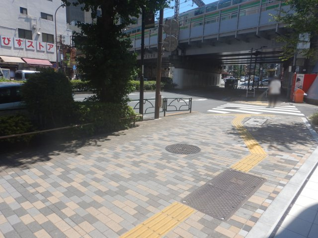 パークコート恵比寿のその他|前面道路