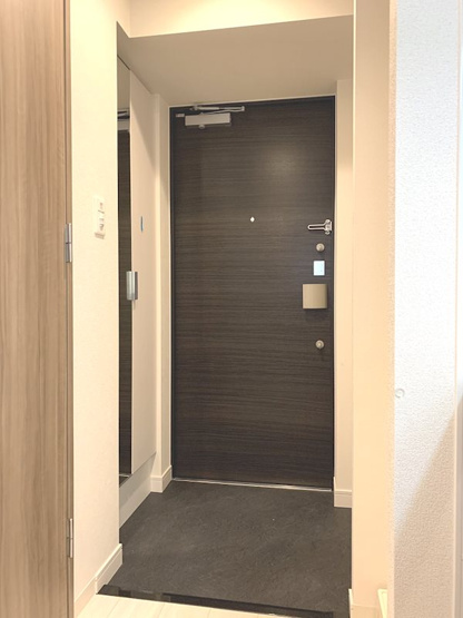 【玄関】プレサンス神戸元町ベルシオン
