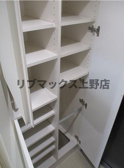 【玄関】