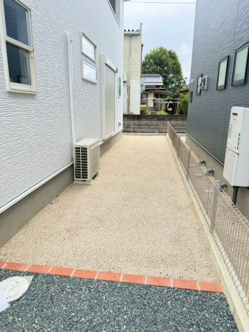 リーブルガーデン／南区田井島／１号棟の庭