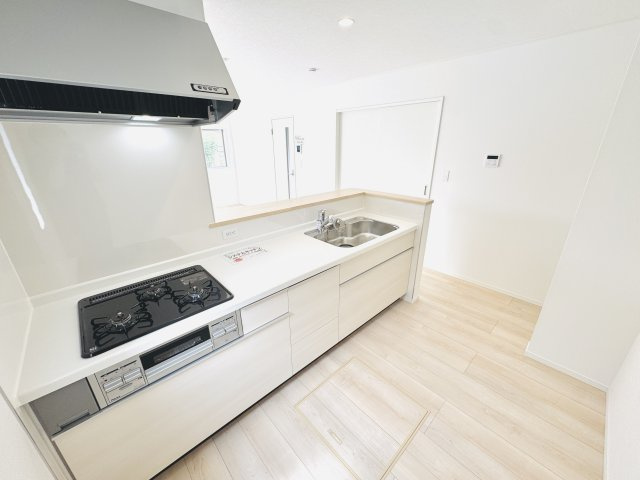 Cradle Garden大泉町寄木戸第17　新築住宅 2号棟のキッチン