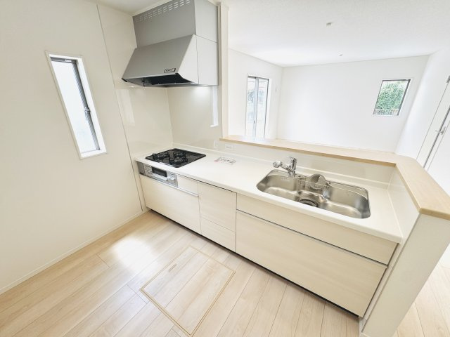 Cradle Garden大泉町寄木戸第17　新築住宅 2号棟のキッチン