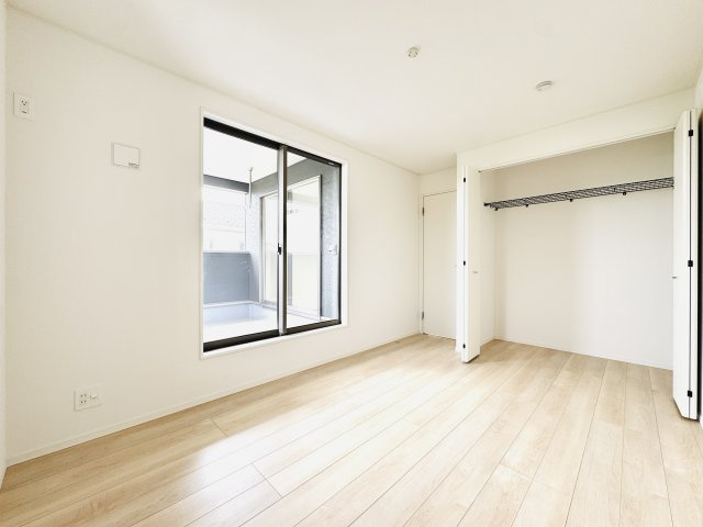 Cradle Garden大泉町寄木戸第17　新築住宅 2号棟の洋室