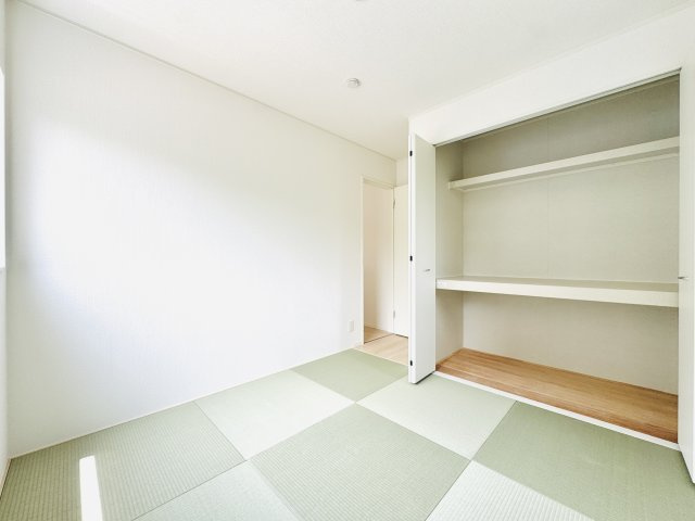 Cradle Garden大泉町寄木戸第17　新築住宅 2号棟の和室