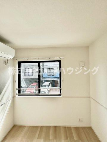 アドヴァンスのその他|窓