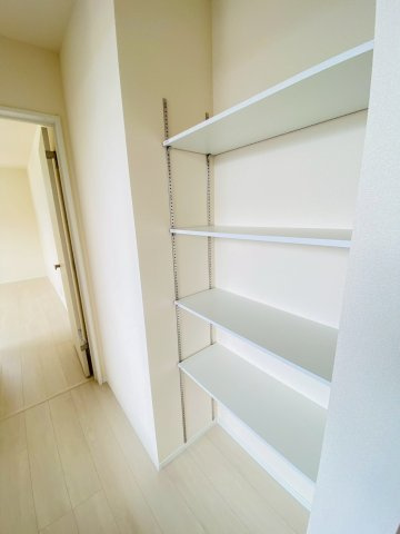 リーブルガーデン／北区楠野町第二／２号棟の収納