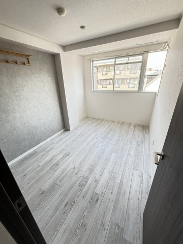 【寝室】 | レクシア上新庄