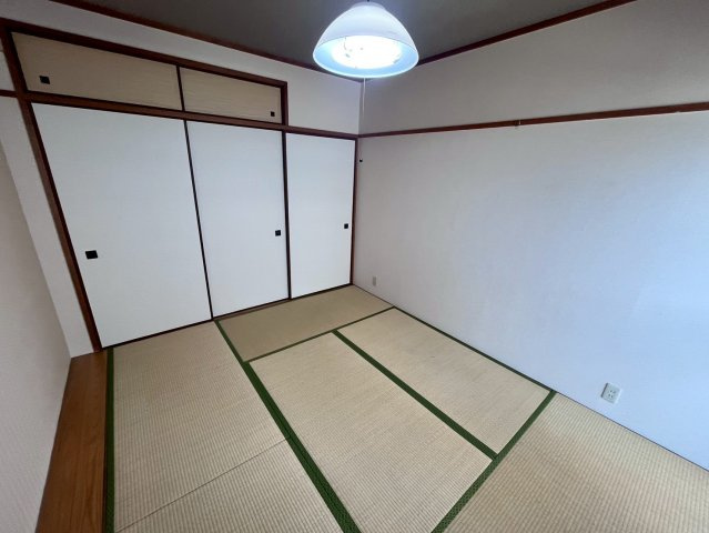 ファースト平野の内装