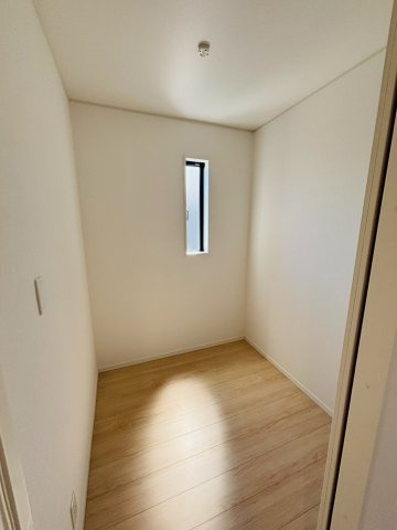 クレイドルガーデン／東区沼山津第三／１号棟の収納