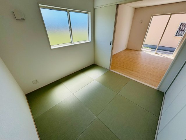 クレイドルガーデン／東区沼山津第三／２号棟の和室