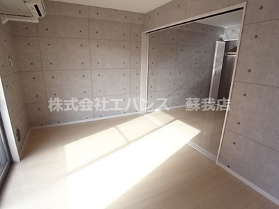 【寝室】 | 金太郎ヒルズ54 | 落ち着いた色調の寝室です