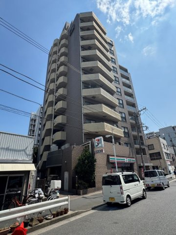 AEW HILLTOP